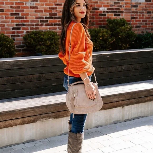 VICI | Ozzy Sweater - Picture 10 of 11